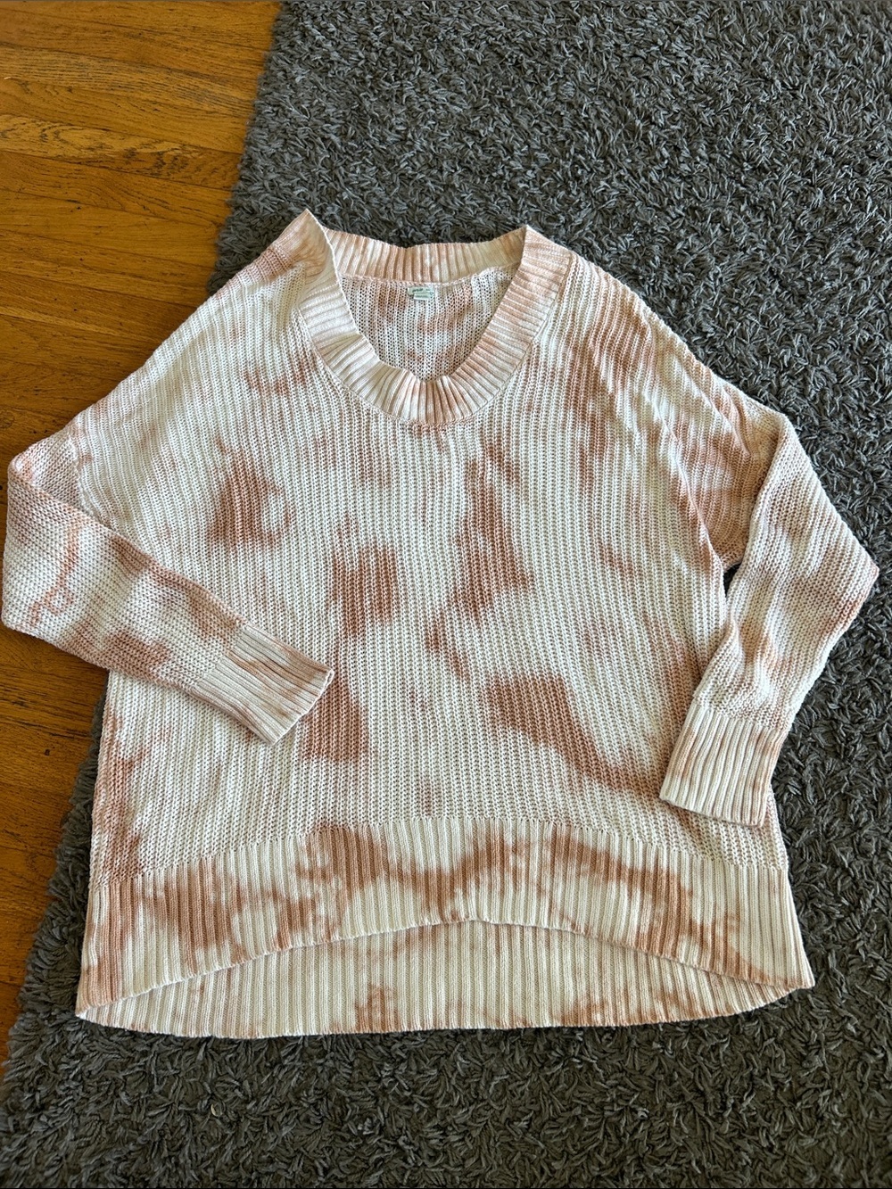 Aerie Open Knit Oversized Light Pink Tie-Dye Knit V-Neck Sweater Size Small
